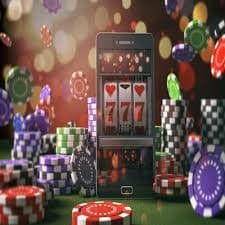 Variety of casino-style games displayed in the scaterna online game lobby